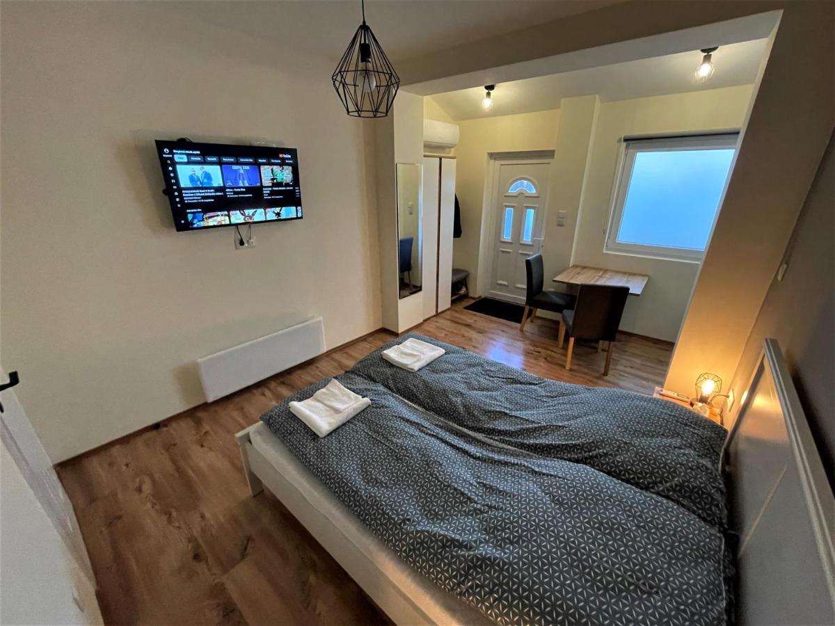 Hanna Apartman Debrecen Exteriör bild