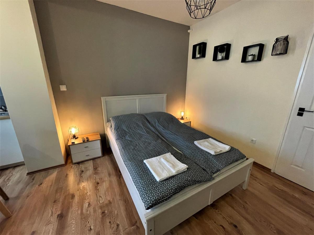 Hanna Apartman Debrecen Exteriör bild