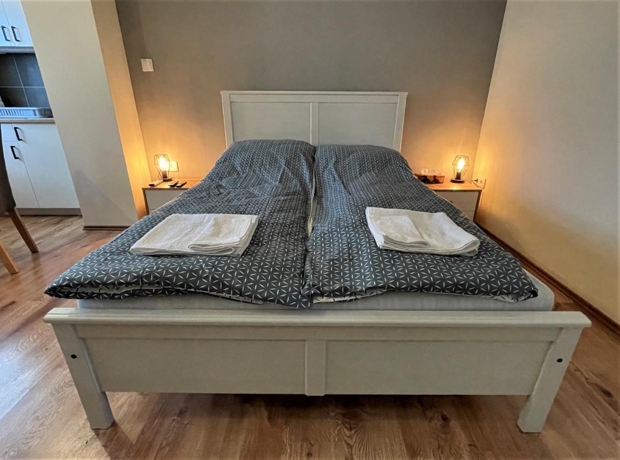 Hanna Apartman Debrecen Exteriör bild